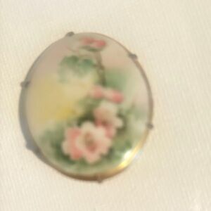 VICTORIAN HAND PAINTED ROSES ON PORCELAIN BROOCH 2" by 1.3/4